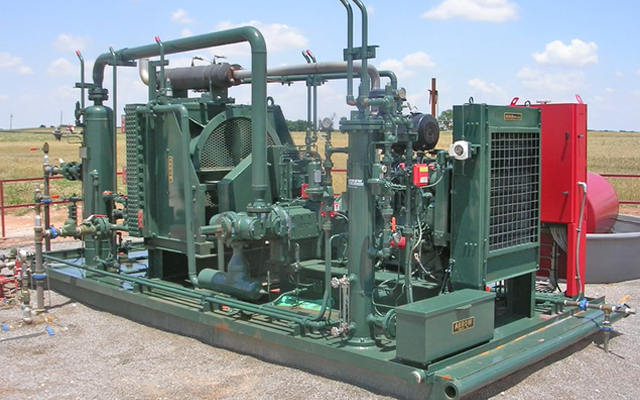 How Compressors Improve Oilfield Production Efficiency