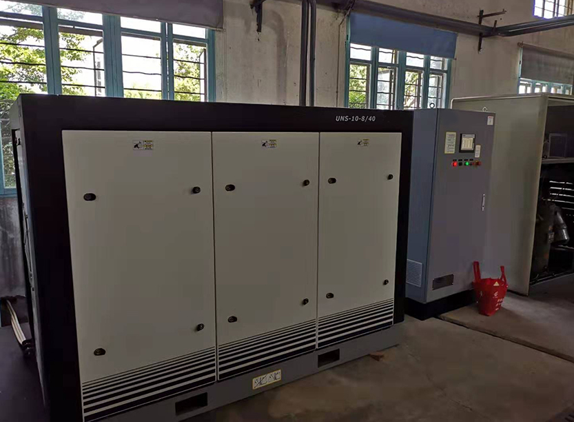 Micro-oil medium and high pressure compound compressor system （2）